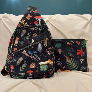 Unisex Mushroom Chest Sling Bag Travel Shoulder Daypack & Zippered Pouch NWT